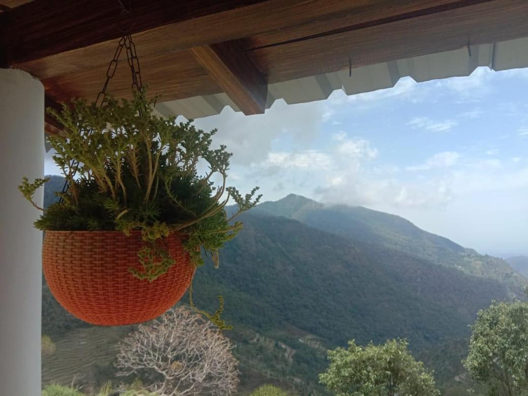 Huts&Hats Resorts Nainital Exterior foto